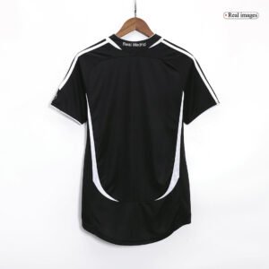 190124a04a1309058827a61401521f9b.jpg Real Madrid 2006/07 Away Retro Football Jersey