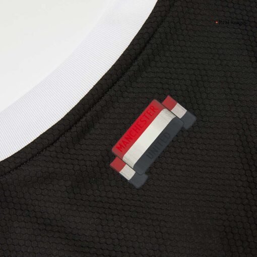 19c32a2198f475f99e9a6f2c5b891863.jpg Manchester United Third Away Goalkeeper Soccer Jersey 2024/25