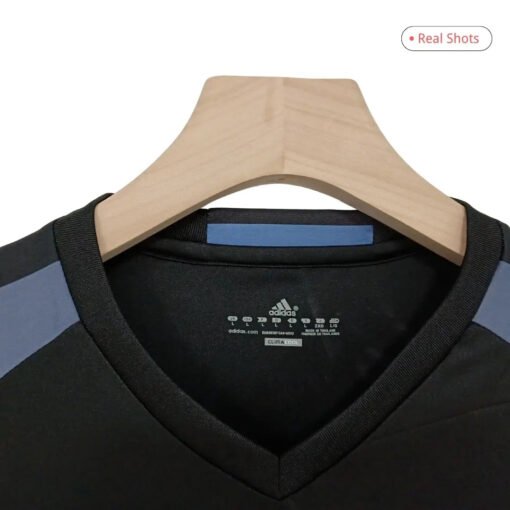 201617_real_madrid_third_jersey_4.jpg Real Madrid 2016/17 Third Away Retro Soccer Jersey