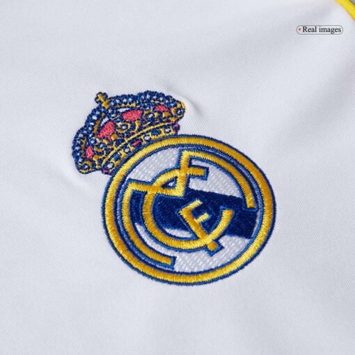 5bb590873ee7e5f9b3928142afd394ba.jpg Real Madrid Women's Home Soccer Jersey 2025/26