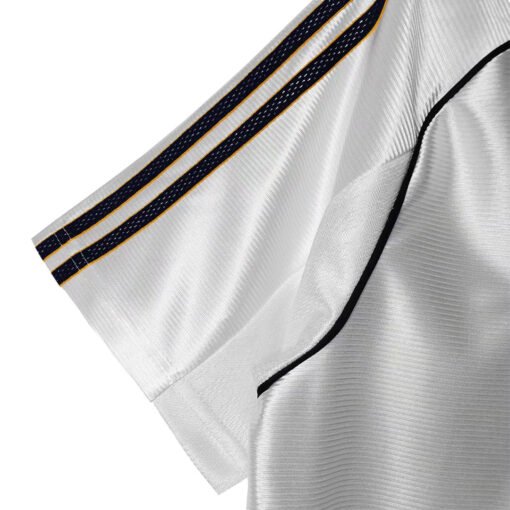 Real Madrid 1998/00 Home Retro Soccer Jersey