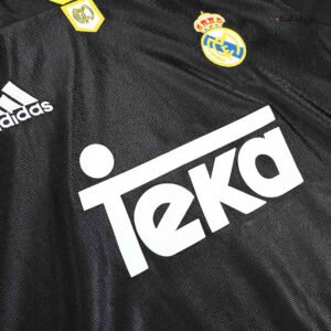 71a3cf06318434d25645db62d693cecc.jpg Real Madrid 1999/01 Away Retro Football Jersey