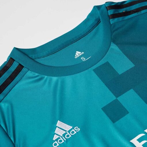 7e472a1d1d2124678f71fad88cdae7ca.jpg Real Madrid 2017/18 Third Away Retro Soccer Jersey