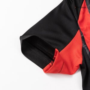 84998598a87f44f777a9ac4f0623ccdb.jpg AC Milan Kid's Home Kit - Jersey+Shorts 2025/26