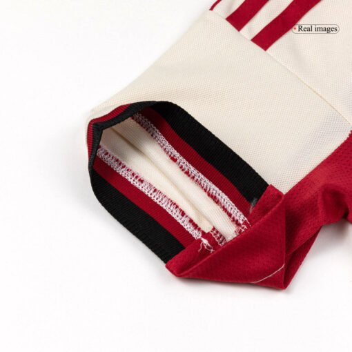 90d691a9bf90c408267cc552a7077cb3.jpg Liverpool Kid's Away Kit - Jersey+Shorts 2025/26