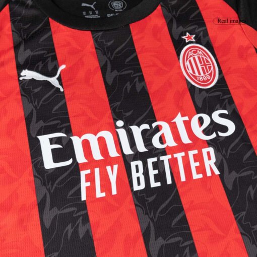 AC_Milan_Kid_s_Home_kit9.jpg AC Milan Kid's Home Kit - Jersey+Shorts 2025/26