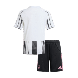 Juventus_Kid_s_Home_Kit_-_Jersey_Shorts_2025-26-2.png Juventus Kid's Home Soccer Jersey Kit(Jersey+Shorts) 2025/26 Black&White