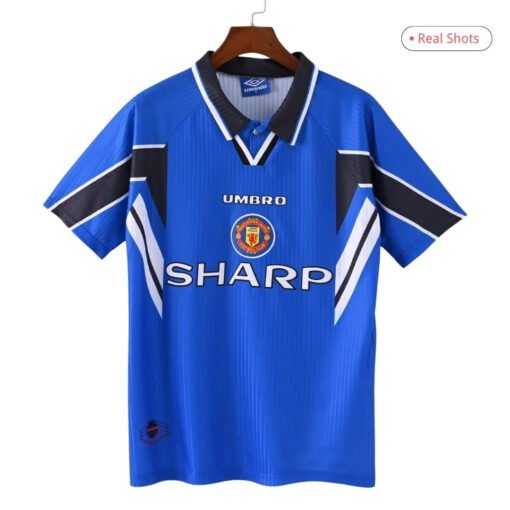 Keane_16_Retro_Manchester_United_Third_Jersey_199698_2.jpg CANTONA #7 Manchester United 1996/98 Third Away Retro Jersey