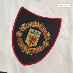 Manchester_United_199899_away_Retro_Jersey_6.jpg Manchester United 1998/99 Away Long Sleeve Retro Soccer Jersey