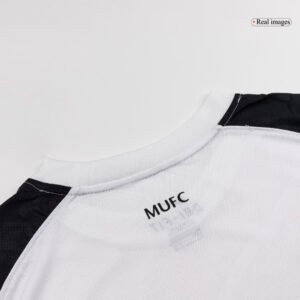 Manchester_United_201011_Away_Retro_Soccer_Jersey_5.jpg Manchester United 2010/11 Away Retro Soccer Jersey