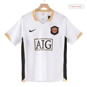 Manchester_United_Away_Jersey_2006_08_7.jpg Carrick #16 Manchester United 2006/08 Retro Away Jersey