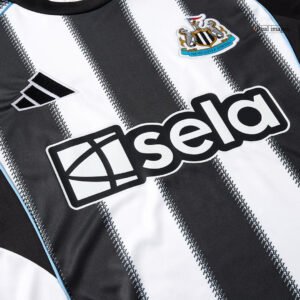 Newcastle_United_Home_Soccer_jersey_202526_5.jpg Newcastle United Home Soccer Jersey 2025/26 Black&White