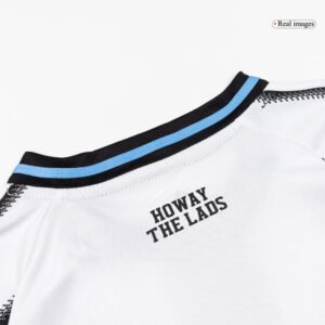 Newcastle_United_Kid_s_Home_Kit_-_Jersey_Shorts_202526_7.jpg Newcastle United Kid's Home Kit - Jersey+Shorts 2025/26