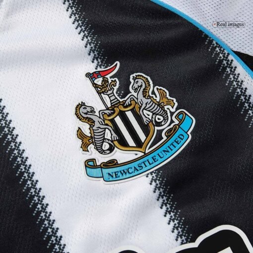 Newcastle_United_Player_Version_Home_Soccer_Jersey_202526_3.jpg Newcastle United Player Version Home Soccer Jersey 2025/26 Black&White