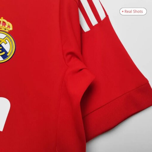 RealMadrid201112ThirdSoccerJersey_5.jpg Real Madrid 2011/12 Third Away Retro Soccer Jersey