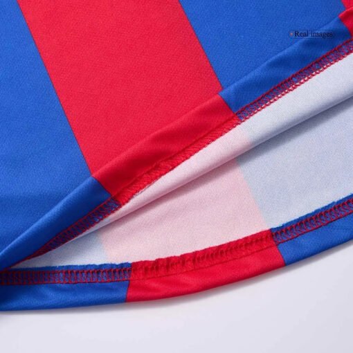 Retro Barcelona 2001/02 Home Soccer Jersey