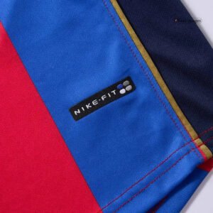 Retro Barcelona 2001/02 Home Soccer Jersey
