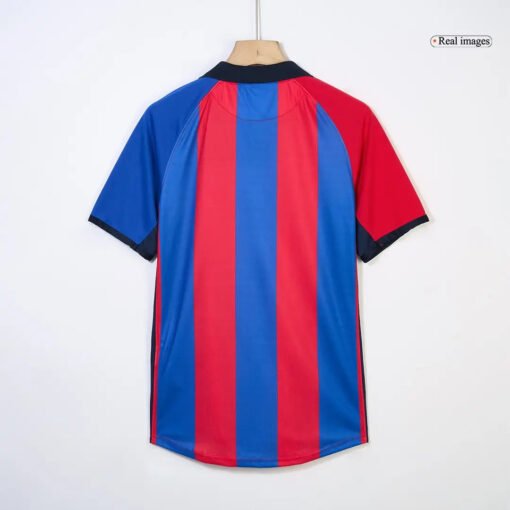 Retro Barcelona 2001/02 Home Soccer Jersey