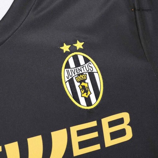 RetroJuventusAwayJersey200102_4.jpg Retro Juventus Away Soccer Jersey 2001/02