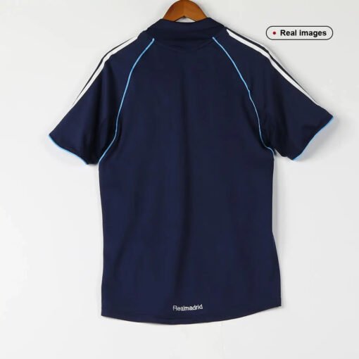 RetroRealMadridAwayJersey200506_5.jpg Real Madrid 2005/06 Away Retro Soccer Jersey
