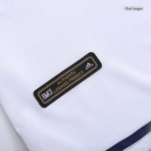 RetroRealMadridHomeJersey200001_10.jpg Real Madrid 2000/01 Home Retro Football Jersey