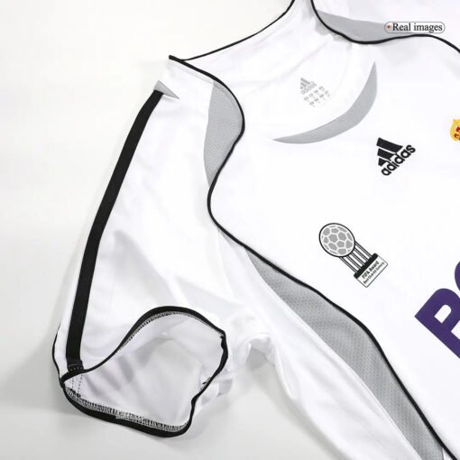 RetroRealMadridHomeJersey200607_9.jpg Real Madrid 2006/07 Home Retro Football Jersey
