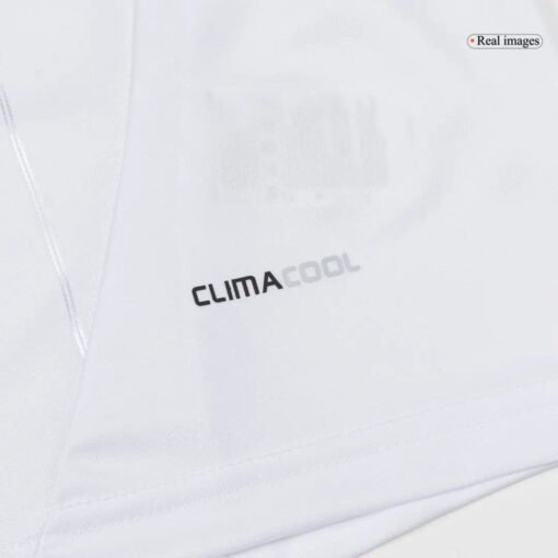 RetroSoccerJerseyRealMadridHomeLongSleeve201213_4.jpg Real Madrid 2012/13 Home Long Sleeve Retro Soccer Jersey