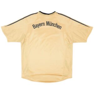 Retro_Bayern_Munich_Away_Jersey_200405_10.jpg Bayern Munich 2004/05 Away Retro Football Jersey