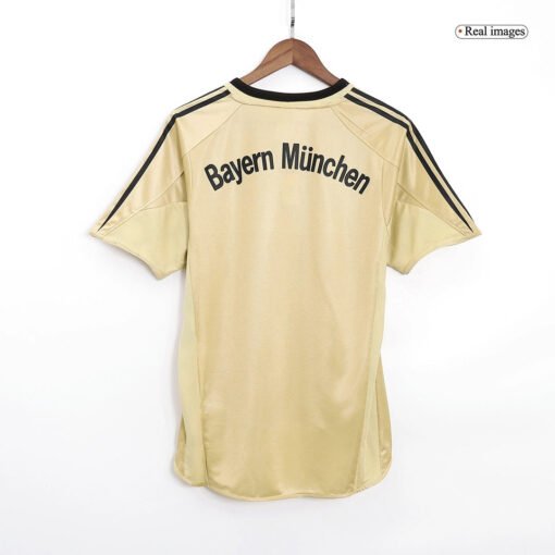 Retro_Bayern_Munich_Away_Jersey_200405_11.jpg Bayern Munich 2004/05 Away Retro Football Jersey