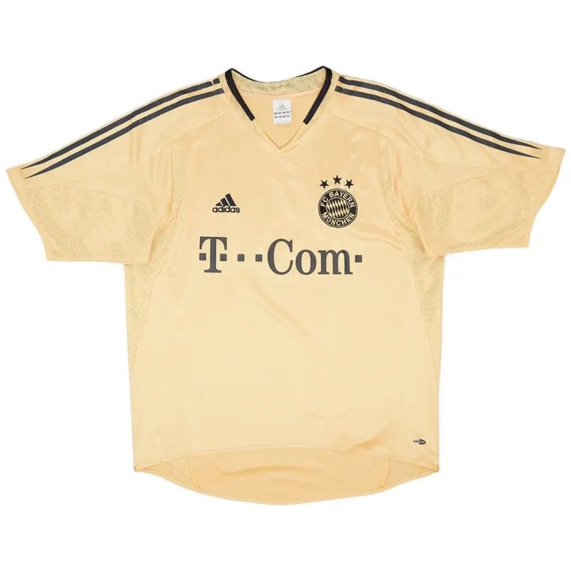 Bayern Munich 2004/05 Away Retro Football Jersey