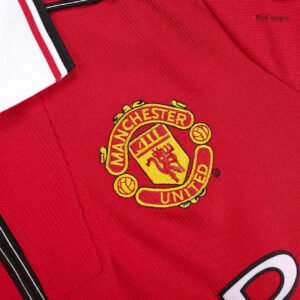 Retro_Manchester_United_Home_Jersey_199899_3.jpg Manchester United 1998/99 Home Retro Soccer Jersey