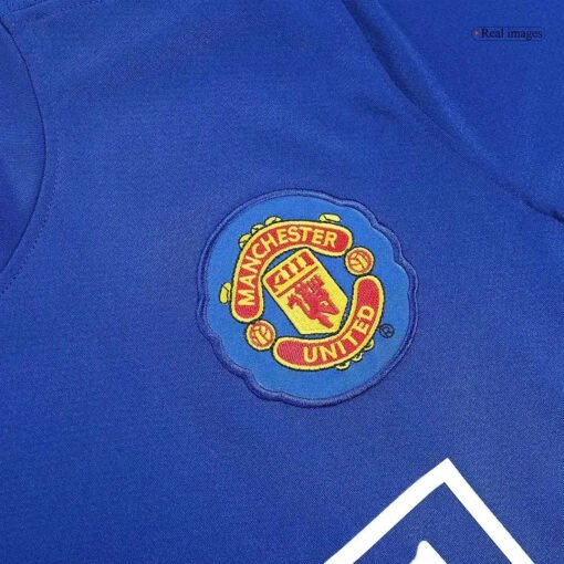 Retro_Manchester_United_Third_Jersey_200809_7.jpg Manchester United 2008/09 Third Away Retro Soccer Jersey