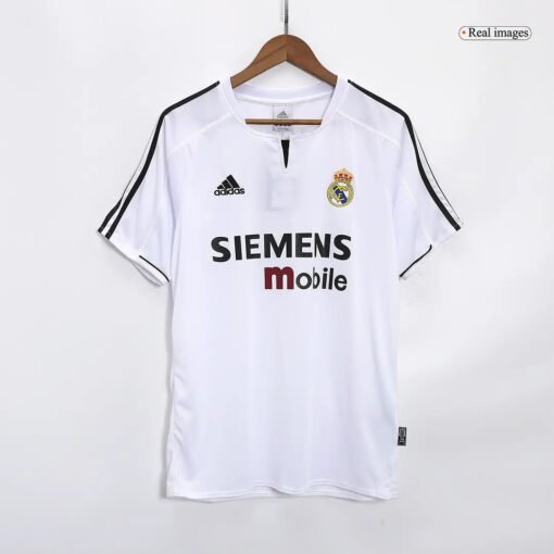 Retro_Real_Madrid_Home_Jersey_200304_3.jpg Real Madrid 2003/04 Home Retro Football Jersey