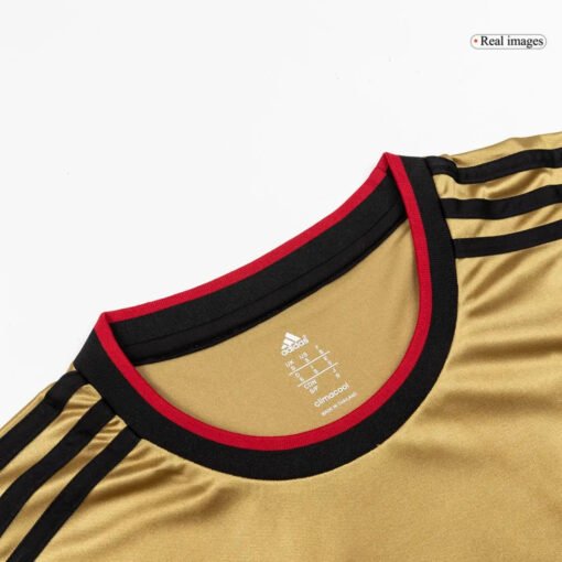Retro_Soccer_Jersey_AC_Milan_Away_201314_1.jpg Retro AC Milan 2013/14 Away Soccer Jersey