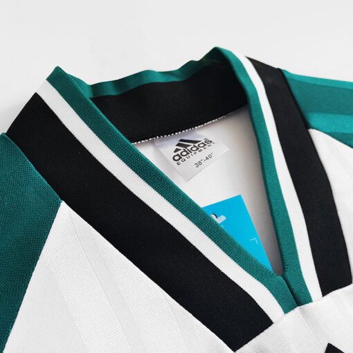 Liverpool 1993/95 Away Retro Football Jersey