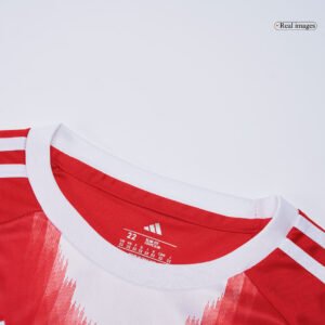 f370eb37796bfb400fa62f875f472ed3.jpg Bayern Munich Kid's Home Kit - Jersey+Shorts 2025/26
