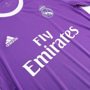 f48da997cf08a64db6581519c14cf5e4.jpg Real Madrid 2016/17 Away Long Sleeve Retro Soccer Jersey