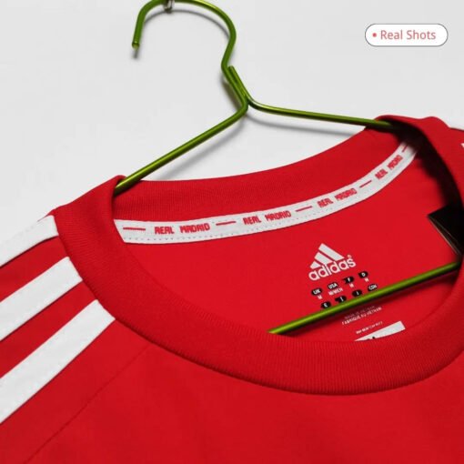 longRealMadrid201112ThirdAwaySoccerJersey_3.jpg Real Madrid 2011/12 Third Away Retro Long Sleeve Jersey