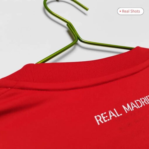 longRealMadrid201112ThirdAwaySoccerJersey_6.jpg Real Madrid 2011/12 Third Away Retro Long Sleeve Jersey