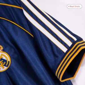 realmadrid199800thirdawayjersey_3.jpg Real Madrid 1998/00 Third Away Retro Soccer Jersey