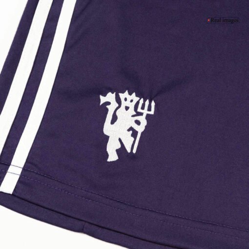 03b668c52700c855969a780dbaeadf83.jpg Manchester United Away Soccer Shorts 2025/26