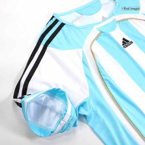 0922242b9112c08ee829f2f5521476d0_31f76b65-87f5-4c4c-9734-31a870ccb6f0.jpg MESSI #19 Argentina 2006 Home Retro Football Jersey