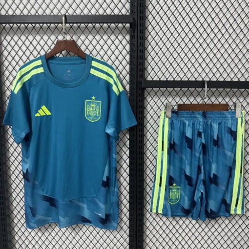16.jpg Spain Home Goalkeeper Soccer Kit - Jersey + Shorts 2026 World Cup