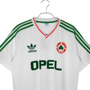 199092irelandawayjersey_3.jpg Retro Ireland 1990/92 Away Football Shirt