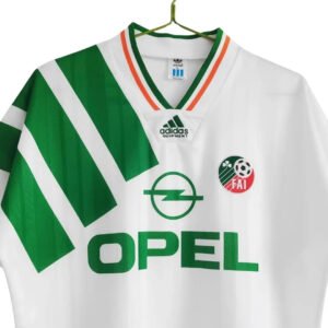 199294irelandawayjersey_4.jpg Retro Ireland 1992/94 Away Football Shirt