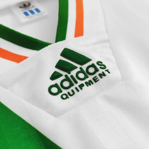 199294irelandawayjersey_6.jpg Retro Ireland 1992/94 Away Football Shirt