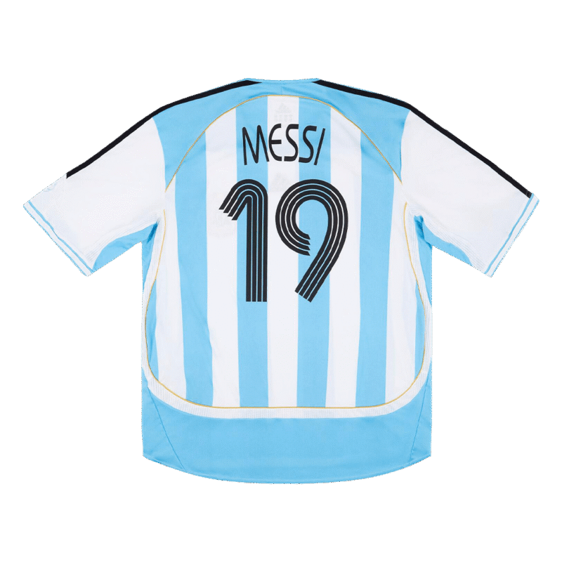 21ebada54372811c94472fe8a24d493c.png MESSI #19 Argentina 2006 Home Retro Football Jersey