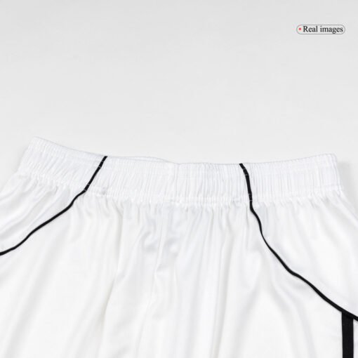 3edf71744f6f507f808eddc1a314ed68.jpg Manchester United Home Soccer Shorts 2025/26