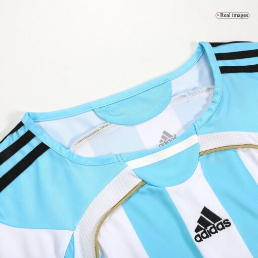 8910401dc488ae79b586970d318bf626_2463704d-7be3-4835-92e8-9b0d37b90da5.jpg MESSI #19 Argentina 2006 Home Retro Football Jersey