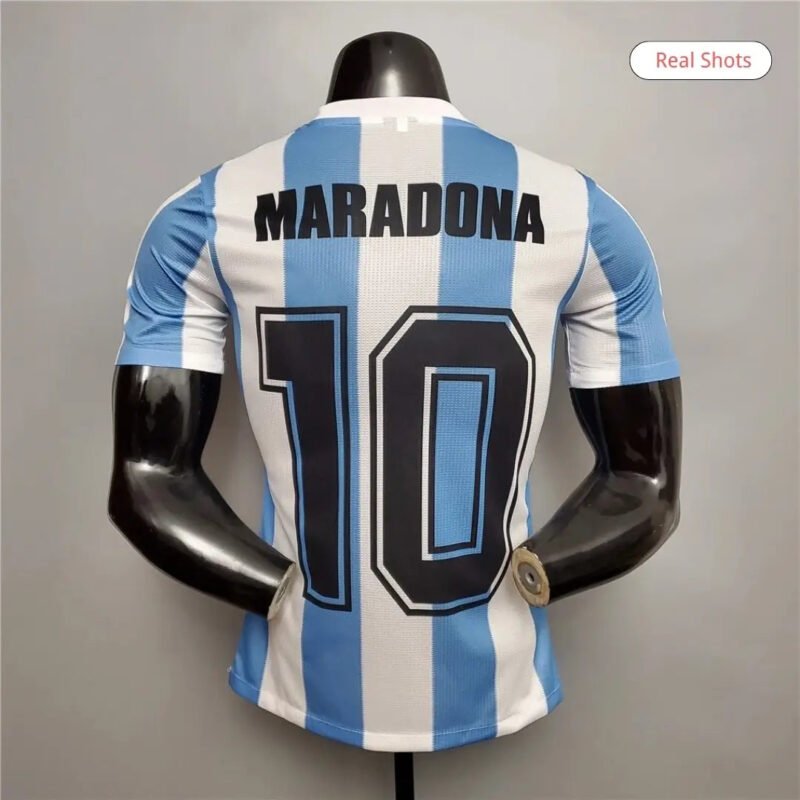 Maradona10ArgentinaAuthenticRetroJerseyHomeFootballJersey1986_2.jpg Maradona #10 Argentina 1986 Home Retro Football Jersey - Player Version